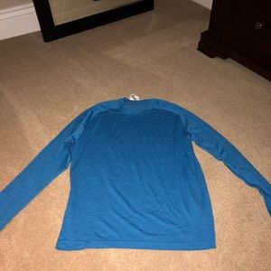 Lululemon long sleeve tee